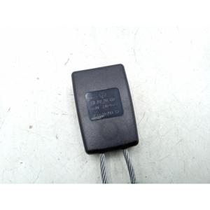 ตะขอเกี่ยวเข็มขัดนิรภัยเบาะหลัง VOLKSWAGEN Transporter T5 Series (03>09) รุ่น 7H0857740 - Product Image 4