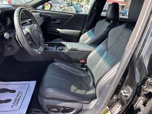 HIGH RUN 2023 LUX-UUS E-S 350 F SPORT SEDÁN DE MANEJO DEPORTIVO CON TRACCIÓN DELANTERA - Product Image 4