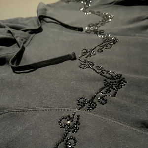 Sweat-shirt personnalisé OEM, style vintage surdimensionné, avec strass, logo intégral en strass, sweat-shirt élégant et universel - Product Image 4