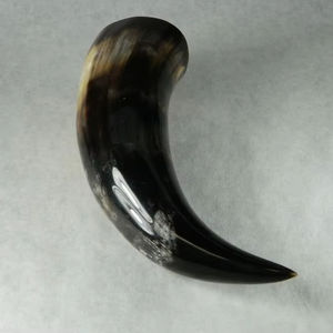 BEST QUALITY OF VIKING DRINKING HORN FOOD SAFE GENUINE HORN VIKING Drinking Beer Horn for Bar Restaurant Use Christmas - Product Image 1
