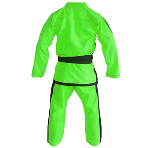 Vente chaude Vert Karaté Costumes Coton/Polyester Arts Martiaux Training Wear Premium pour la formation et les compétitions - Product Image 6