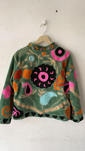 Chaqueta Unisex Verde Estilo Indio Suzani con Bordado de Terciopelo, Kimono con Estampado Floral para Invierno, Bata de Verano, Regalo para Damas de Honor - Product Image 2