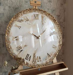 POR RELOJ DE PARED DE RESINA CON Reloj de pared de diseño artístico hecho a mano único Arte de resina de La India - Product Image 2
