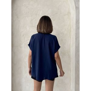 Blusa de Lino Crudo Azul Marino para Mujer Topshow con Apliques de Bolsillo, Venta al Por Mayor - Product Image 1