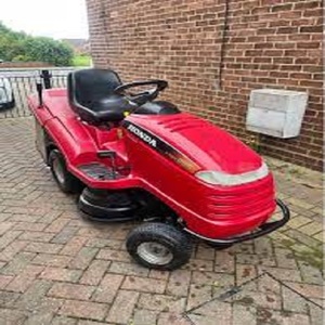 Compre tractores de jardín con diseño de calidad premium Entrega rápida disponible para todas las necesidades de paisajismo Eficiente y duradero - Product Image 1