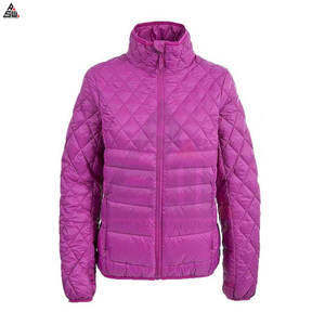 Veste bouffante brillante de haute qualité en nylon respirant imprimer votre logo personnalisé manteau en duvet de coton hiver femmes veste bouffante - Product Image 5
