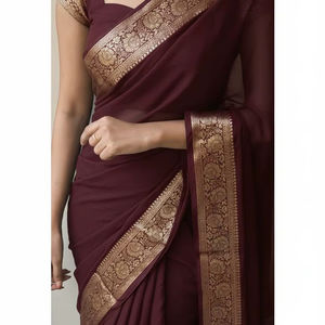 Nouveautés : Sari en crêpe de viscose avec chemisier assorti. Le viscose, contrairement aux tissus synthétiques, est respirant et très absorbant. - Product Image 1