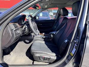 BMW Serie 3 328i xDrive 2014 usado en venta a bajo precio - Product Image 3