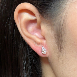 Boucles d'oreilles clous de luxe en moissanite taille poire plaquées or 14 carats argentées pour mariage, fête, fiançailles, anniversaire, cadeau, placage rhodium - Product Image 1