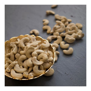 Nueces de anacardo ofrecidas en grandes cantidades a precios mayoristas competitivos, ideales para tiendas de conveniencia y supermercados. - Product Image 2