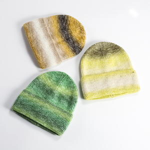 Conjunto de gorro de punto degradado personalizado, gorro de invierno acrílico de Color degradado con puño doblado para hombres y mujeres, estilo suave Unisex - Product Image 2