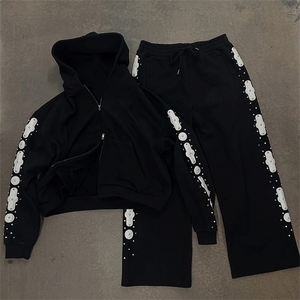 Offre Spéciale dernier design de mode hiver hommes survêtements à glissière meilleur fabrique facile à porter survêtements imprimés légers pour hommes - Product Image 1