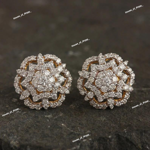 ต่างหูเพชรทรงดอกไม้หลายชั้น ดีไซน์หรูหรา ประดับด้วยพลอยระยิบระยับ ต่างหูทันสมัย - Product Image 2