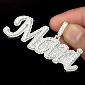 Colgante de Letra Unisex Personalizado con Diamantes Cultivados en Laboratorio, Chapado en Oro de 10K, Corte Brillante Redondo, Estilo Hip Hop - Product Image 4