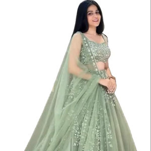 Lanzamiento del Lehenga Choli de Diseñador con un Diseño Suave y Elegante, Tela de Red de Mariposa Suave, Trabajo de Codificación y Secuenciación, 4.5 Metros, Gran Volumen - Product Image 1