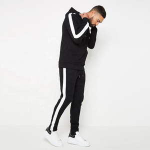Conjunto de ropa deportiva ajustada para hombre con logotipo personalizado OEM, gran oferta, chándales a rayas grises de talla grande XL, ropa deportiva informal de invierno a prueba de viento - Product Image 1