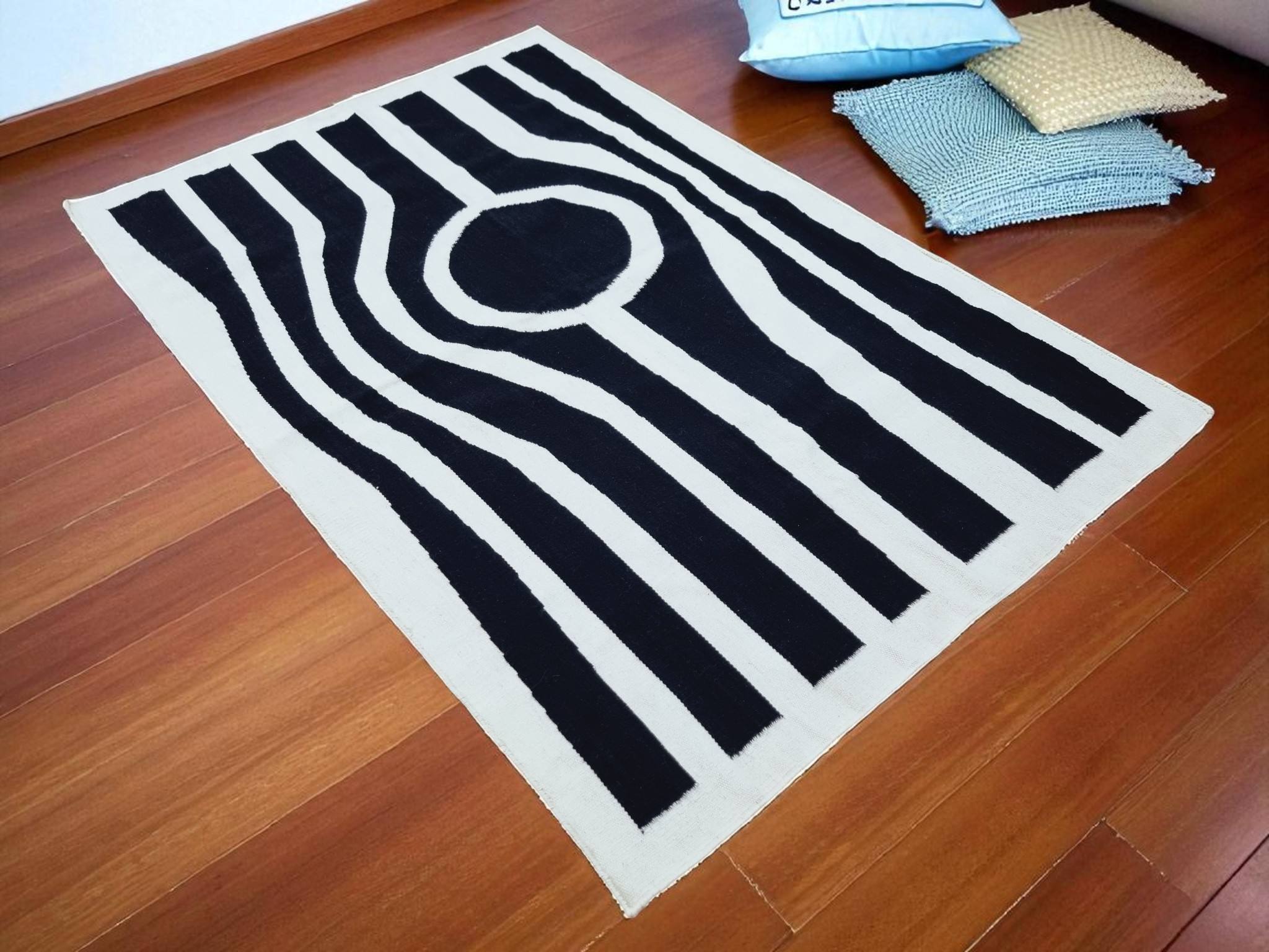 Identique à la photo