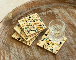 Sous-verres artisanaux en terrazzo Lot de 4 sous-verres en bois pour boissons Sous-verres absorbants pour table basse ferme - Product Image 2