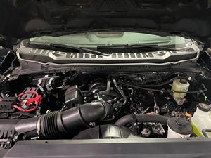 รถฟอร์ด F-250 ซูเปอร์ดิวตี้ XL 4x4 ปี 2024 มือสอง สภาพดี เครื่องยนต์ 6.8 ลิตร V8 ขับเคลื่อน 4 ล้อ รุ่น Arctic Trucks AT42 Package - Product Image 6