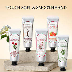 Crème pour les mains naturelle OEM Parfum fleur de cerisier Lotion parfumée hydratante et blanchissante Coffret cadeau Soins des mains réparateurs et nourrissants - Product Image 4