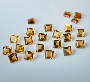 พลอยซิทรีนเจียระไนเหลี่ยมเพชรพลอยสีเหลืองมะนาวธรรมชาติขนาด10มม. - Product Image 1