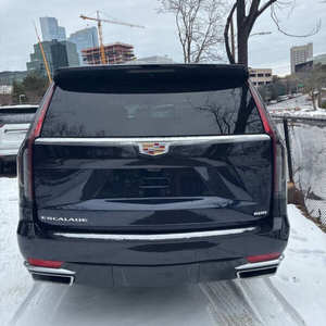 Cadillac Escalade Premium 2024 USADO EN EXCELENTES CONDICIONES - Product Image 4