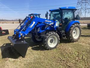 รถแทรกเตอร์มือสอง 70 แรงม้า ราคาถูก ขับเคลื่อน 4 ล้อ พร้อมปั๊มเครื่องยนต์ ที่ตัก และอุปกรณ์ทำฟาร์ม - Product Image 4