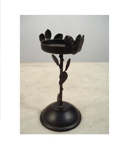 Aluminium Pillar Candle Holder With <b>Leaves</b> for Home Decor - Product Image 1