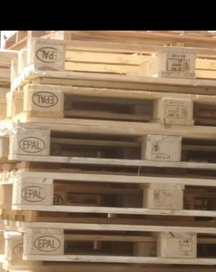 Paletas de madera de 4 vías y de un solo lado estándar Euro de alta calidad para Logística Industrial y almacenamiento en almacén - Product Image 3