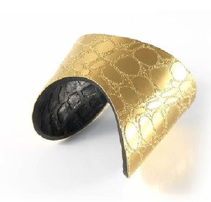 Luxury Design Handmade New Metal Cuff Bangle <b>Bracelet</b> Wholesale Customize Bangles <b>for</b> Ladies and <b>Girls</b> Gifts Bangle - Product Image 1