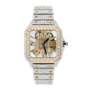 Montre de mode en quartz moissanite avec cadran en verre, style glacé et imposant - Product Image 1