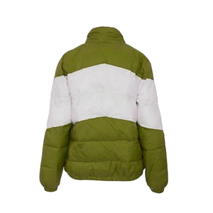 Chaqueta acolchada OEM brillante de alta demanda para hombre con cuello levantado, chaqueta de invierno elegante para uso en exteriores, transpirable de calidad Premium - Product Image 2