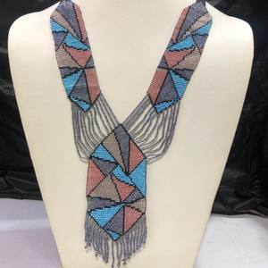 Ensemble de bijoux en perles de verre - Product Image 4