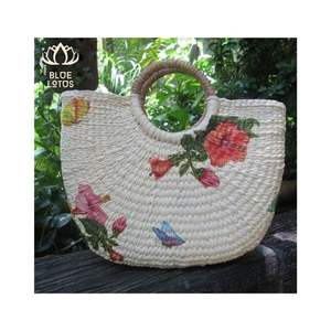 ENTREGA RÁPIDA Bolso de Mano Hecho a Mano con Asa de Jacinto de Agua de Vietnam, Diseño de Loto Azul, Venta al por Mayor - Product Image 1