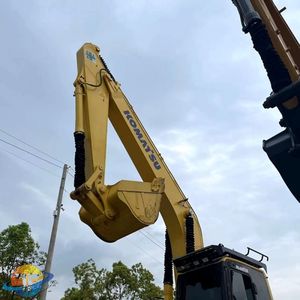 Excavatrice sur chenilles Komatsu PC220-8 d'occasion à vendre, équipement de construction avec moteur et composants de pompe principaux, prix bas - Product Image 4