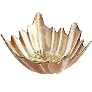 Lujoso tazón de chocolate de metal con asas ornamentadas, perfecto para reuniones de lujo o arreglos de mesa de postres de boda - Product Image 6