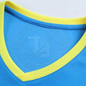 Vêtements de football respirants à séchage rapide de haute qualité, conçus sur mesure pour des performances optimales, nouveauté - Product Image 3