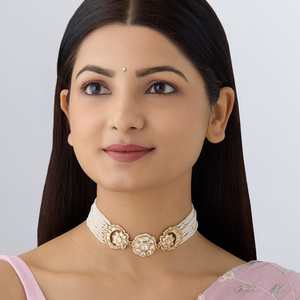 Collier Kundan 161522, élégant motif floral pour mariage, fabriqué à la main pour une beauté durable - Product Image 1