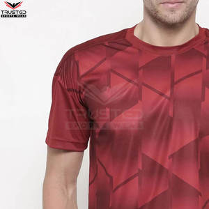 Fabricación de fábrica Diseño personalizado Impresión por sublimación Manga corta Timbre Precio al por mayor Sublimación Camiseta para hombres - Product Image 5