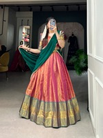 Soie Kanjivaram traditionnelle parfaite avec Georgette dupatta et lehenga choli cousu en vente en ligne
