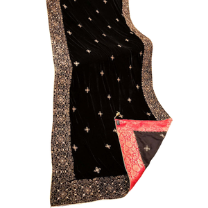 Vente en gros directe d'usine fait à la main hiver chaud châles pour femmes solide broderie châles inde Pakistan polyester vente - Product Image 6