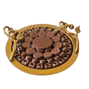 Plateau de service moderne de luxe en acier inoxydable doré pour chocolats, bonbons et desserts, compatible lave-vaisselle - Product Image 1