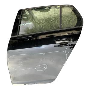 Linke Hintere Tür Volkswagen Golf 6 Limousine 5K6833055K (08>12) - Product Image 1