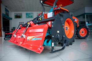 Nouveau fabricant vietnamien fraise rotative à lame multifonction haute efficacité pour tracteur 50HP - 60HP rotateur rotatif - Product Image 3