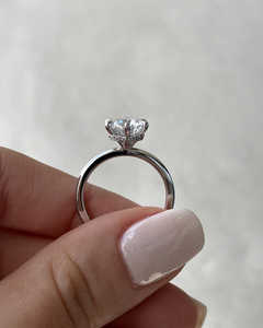 À la mode 18K solide or jaune mariage fiançailles laboratoire cultivé diamant rond brillant coupe Solitaire 6 griffes caché Halo promesse anneaux - Product Image 3