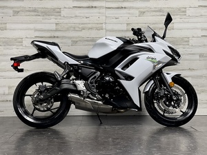 Kawasaki Ninja ZX 650 d'occasion de 2020 disponible à la vente - Product Image 4