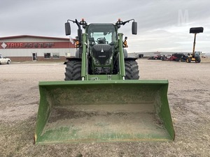 Tracteur agricole FENDT 513 VARIO R1W 2023, boîte de vitesses automatique 480/65T28, 120 CV, 4 roues motrices, composants principaux : MOTEUR AGCO - Product Image 4