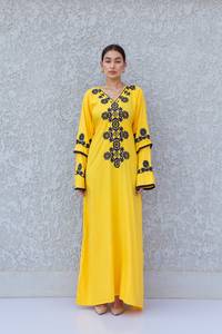 2025 vente en gros Boho Chic Hippie gitane vêtements de plage manches évasées jaune mariage broderie Chic maille Maxi Kimono - Product Image 3