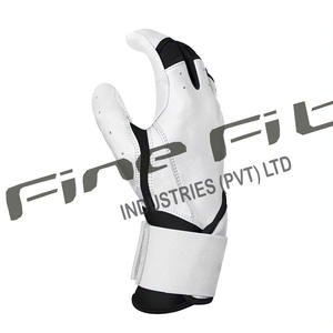 Gants de frappe de baseball en cuir d'agneau haute performance pour enfants Gants en tissu de maille d'entraînement sportif pour jeunes confortables personnalisés - Product Image 3