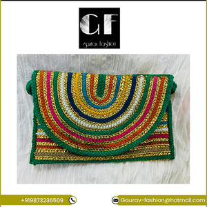 Bolso de mano bohemio hecho a mano de yute de alta calidad, borla de concha con cuentas, cierre de cremallera larga, fabricación india, moda femenina - Product Image 2